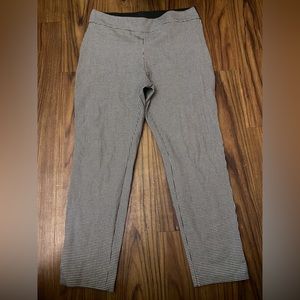 A New Day Capri Pants 10